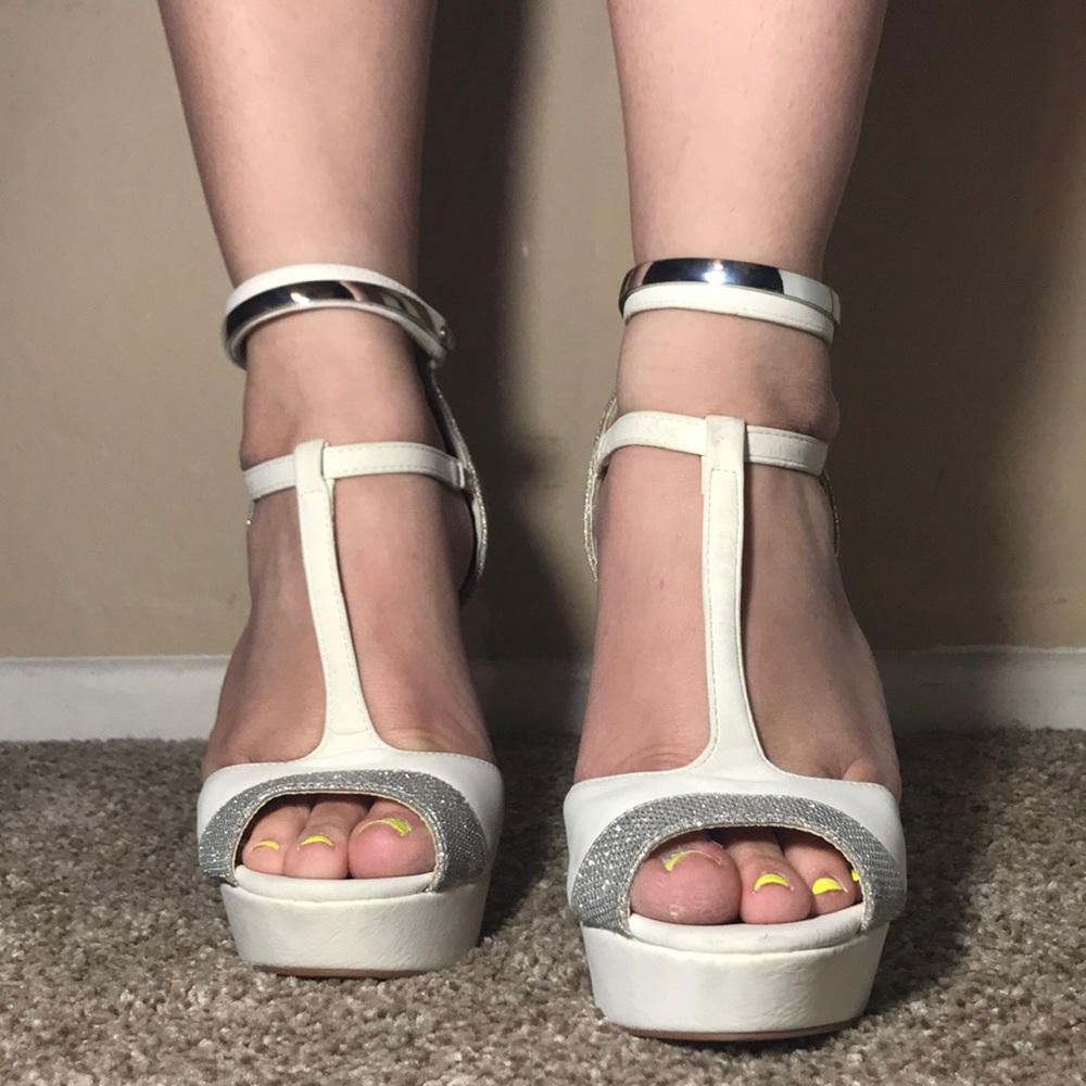 🆕 Qupid White Heels